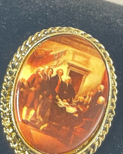 Vintage Gold finish Ceramic Cameo signing of Declaration of independance