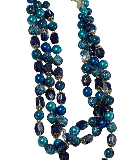 Vintage triple strand blue faux pearl speckle lucite bead necklace