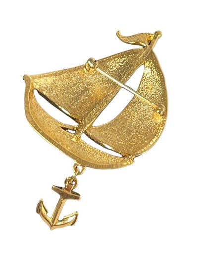 Vintage 1980s Nautical Sailboat gold finish brooch with anchor