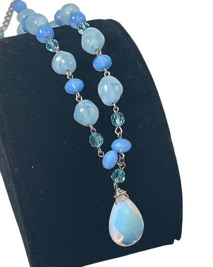 Opalescent faceted moonstone crystal with blue glass italian bead link necklace