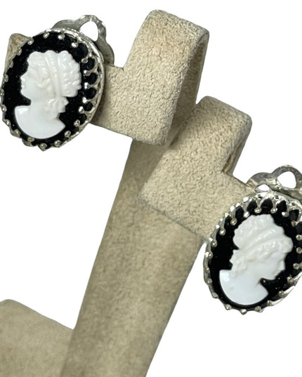 Vintage Cameo clip on earrings silver finish black & white silouette resin