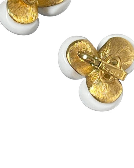 Vintage 1980s TRIFARI Milk glass white with gold finish clip on earrings