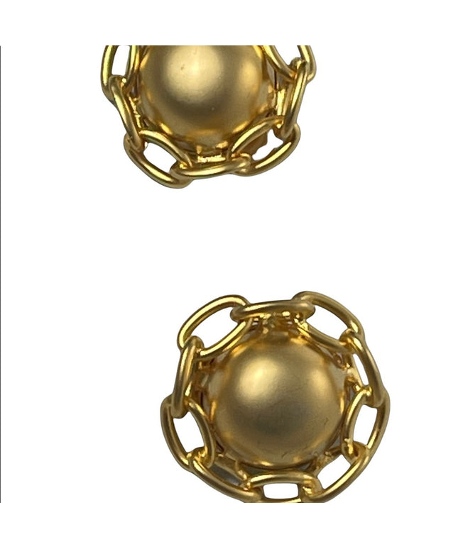 Vintage 1980s Chunky chain link button style gold finish clip on earrings