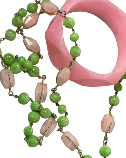 Vintage 1960s Pink Lucite chunky bangle & Plastic lucite necklace