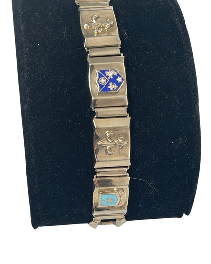 Vintage silver finish European coat of arms fleur de lis  Link bracelet