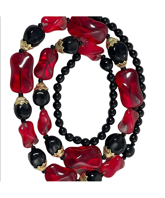 Vintage red & black glass murano bead necklace