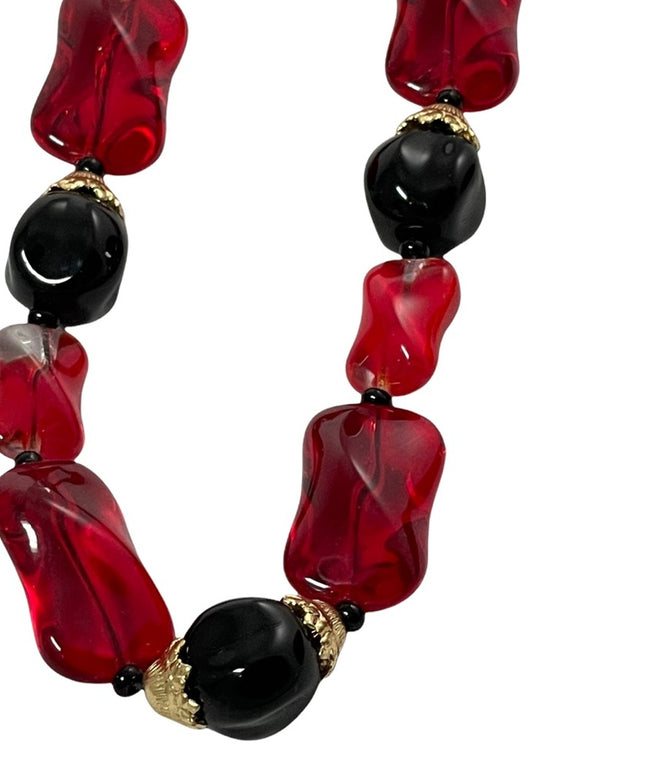 Vintage red & black glass murano bead necklace