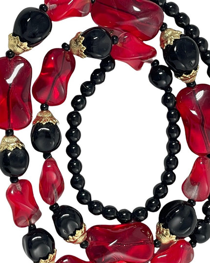 Vintage red & black glass murano bead necklace