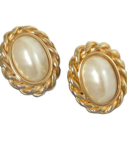 Vintage 1980s GAY BOYER Chunky faux pearl gold finish couture clip on earrings