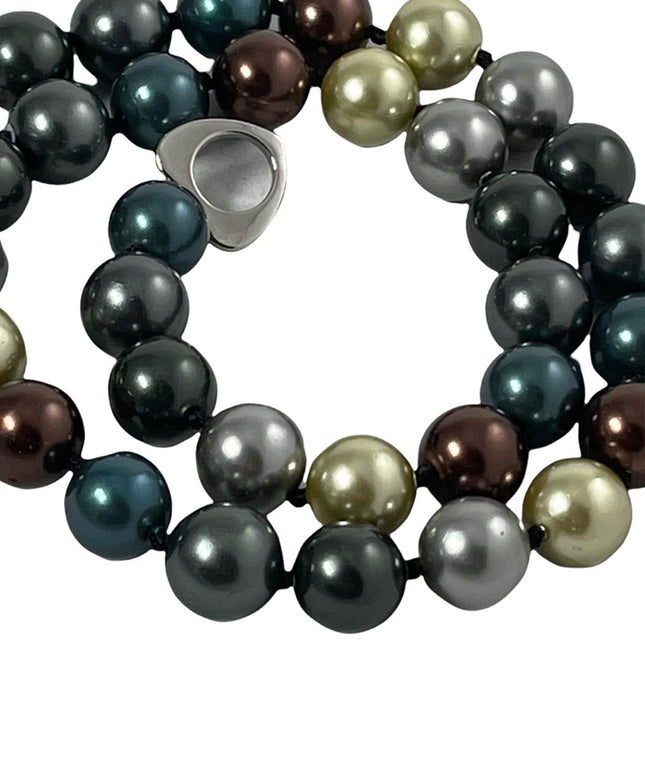 Stunning multicolor Large pearl necklace