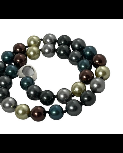 Stunning multicolor Large pearl necklace