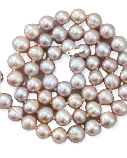 Stunning fresh water pearl necklace