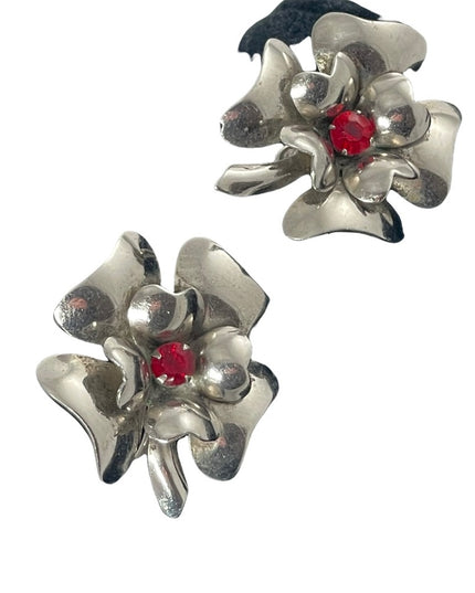 Vintage 1960s Sterling with crystal Flower screw back earrings