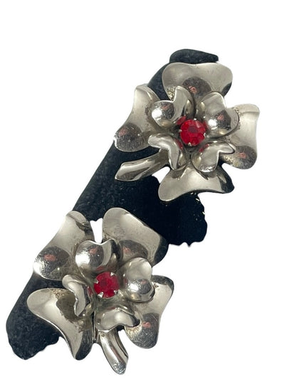 Vintage 1960s Sterling with crystal Flower screw back earrings