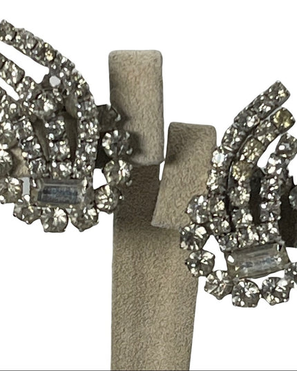 Vintage 1950s Clear crystal fancy clip on earrings