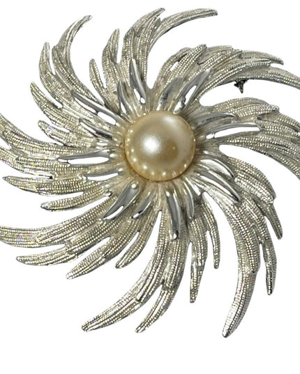 Stunning Vintage Sarah Coventry Starburst LG brooch & earrings SET silver pearl