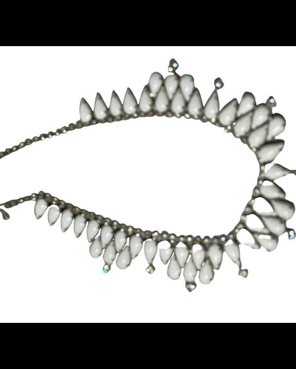 Vintage 1950s Milk glass crystal choker party necklace wedding prom