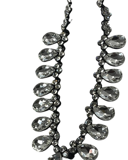 FUN Sparkle crystal tear drop necklace heavy quality