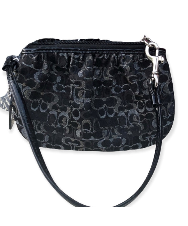 Black Coach wristlet 6x4.5” VG