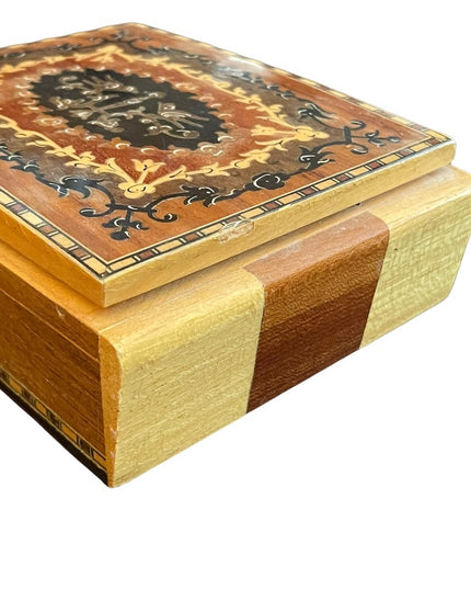 Vintage Sorrento ware Inlaid Wood Jewellery Music Box