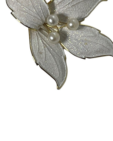 Vintage pearl flower white enameled gold large brooch