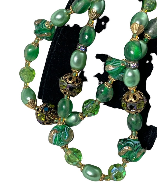 Stunning vintage green Italian Murano Venetian glass bead necklace 2 strand