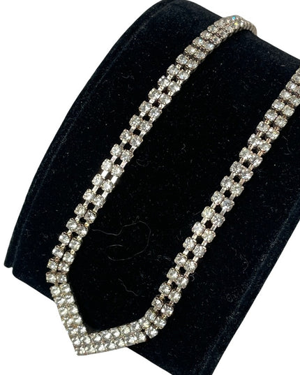 Vintage 1960s fancy crystal chevron arrow design 18” necklace