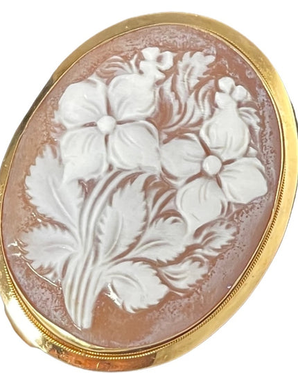 Stunning Vintage 18k Gold Carved Italian Cameo flowers