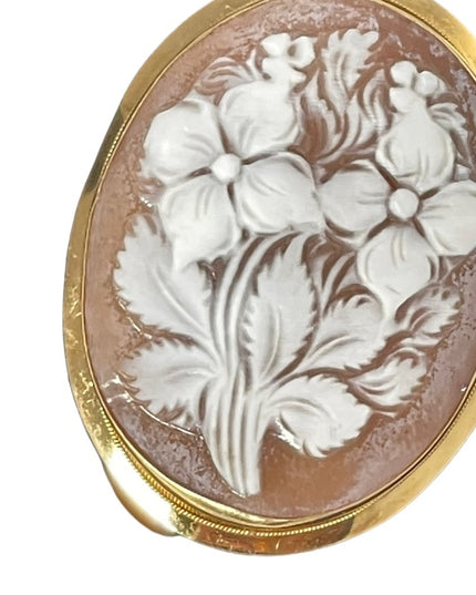 Stunning Vintage 18k Gold Carved Italian Cameo flowers