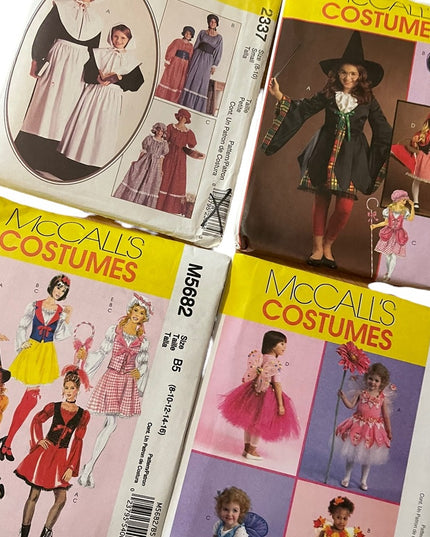 Lot of 8 pcs UNCUT childrens halloween  costumes sewing patterns