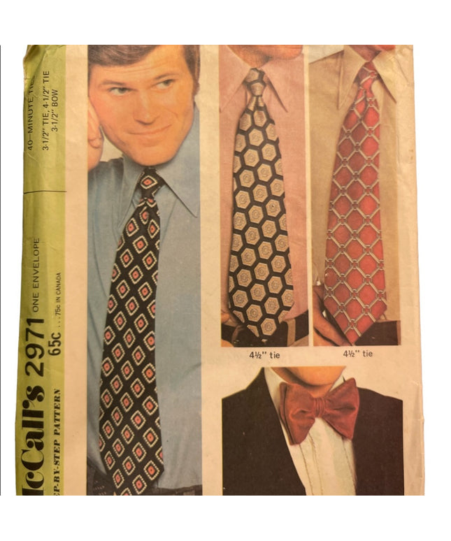 Vintage McCalls Mens tie sewing pattern #2971