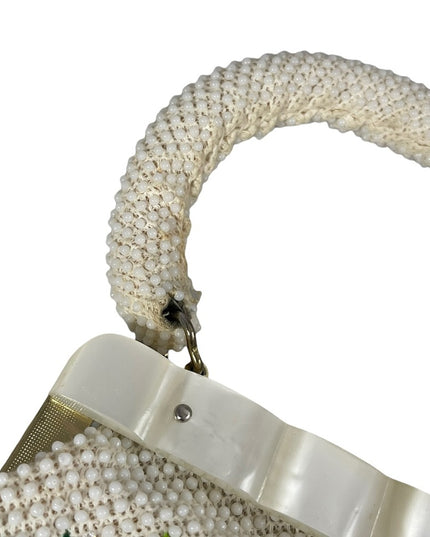 Vintage 1960s Bead lucite Flower purse 👜 So pretty!