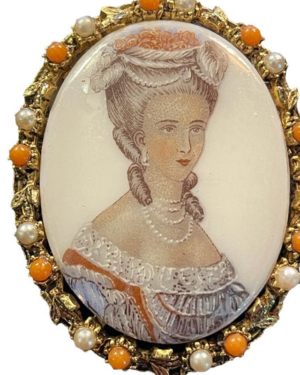 Vintage Ceramic Cameo (transfer) Bead gold ornate pendant brooch