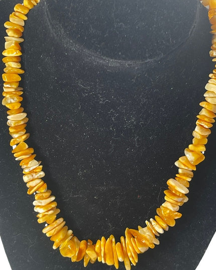 Vintage butterscotch Baltic amber necklace