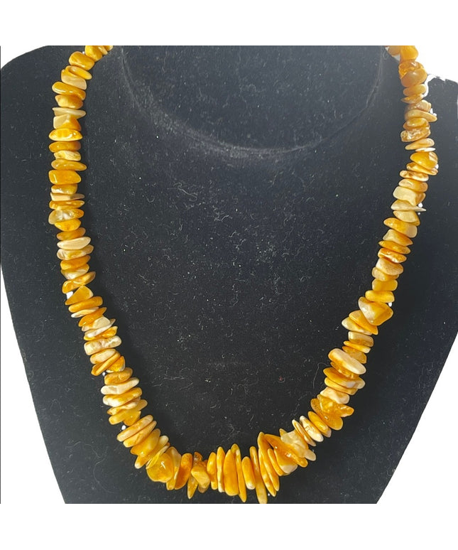 Vintage butterscotch Baltic amber necklace