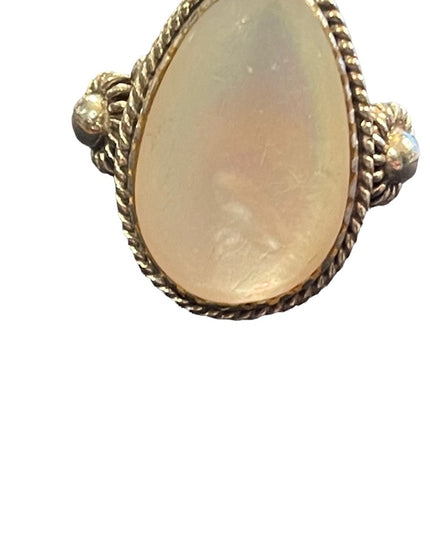 Vintage mother of pearl ornate sterling silver large statement ring 925