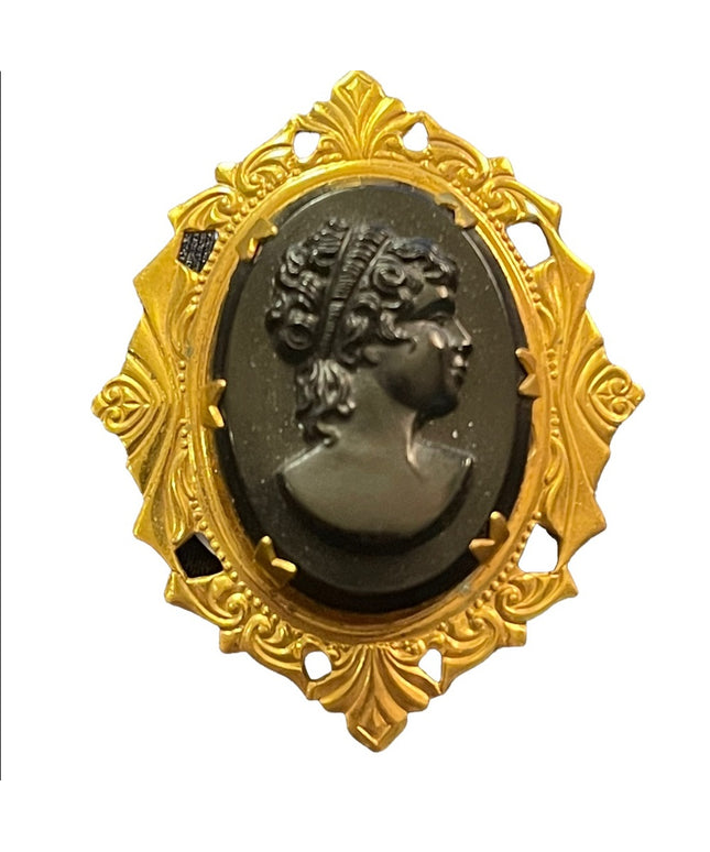 Vintage 1950s GP Resin Cameo ornate brooch