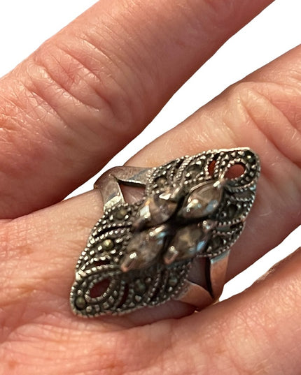 Sterling silver 925 Elongated marcasite purple crystal ornate ring Sz 8