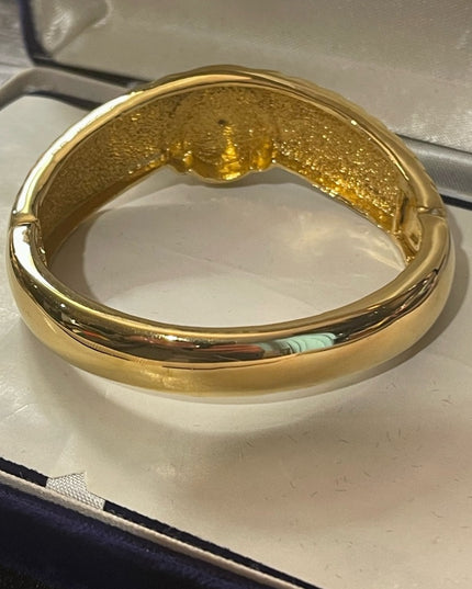 Vintage 1980s Gold finish faux pearl crystal Bangle BUTLER fifth ave