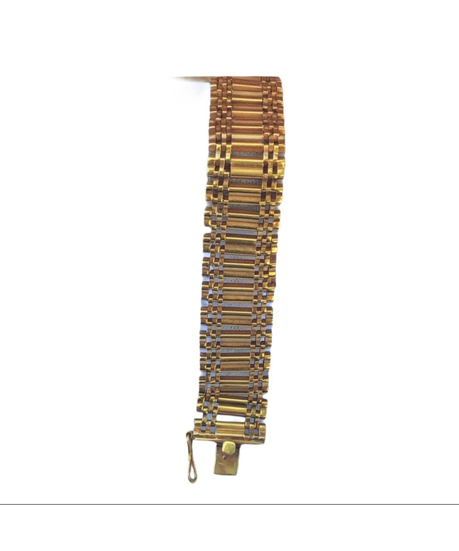 Vintage 1960s Gold plated bracelet with lock