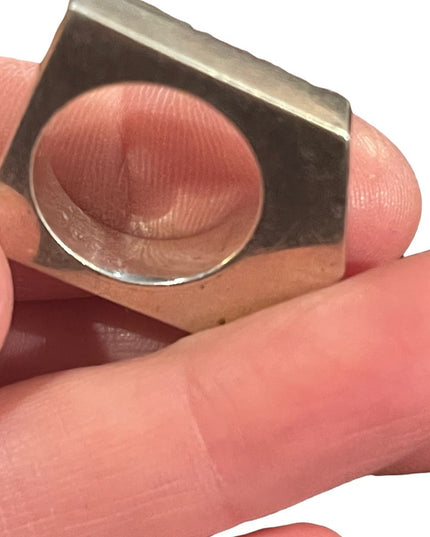 1980s Sterling silver modernist blk onyx ring