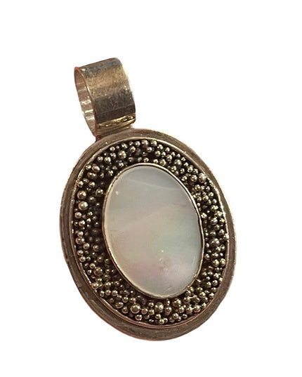 LG Heavy VTG sterling silver pearl pendant ornate