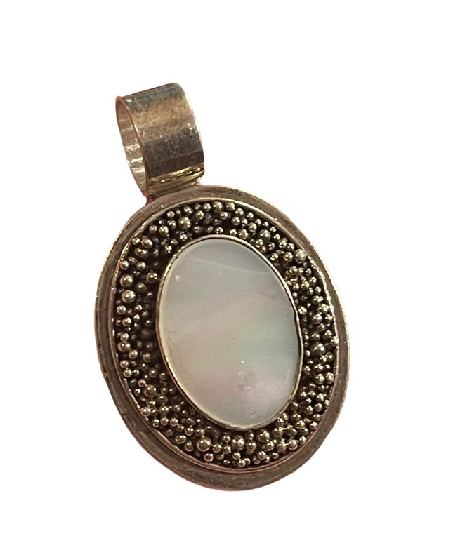 LG Heavy VTG sterling silver pearl pendant ornate