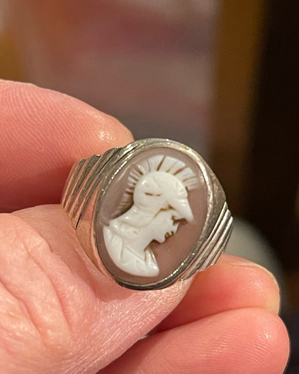 Vintage sterling silver trojan cameo ring