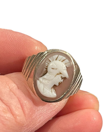 Vintage sterling silver trojan cameo ring