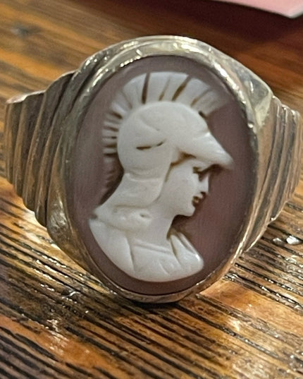 Vintage sterling silver trojan cameo ring