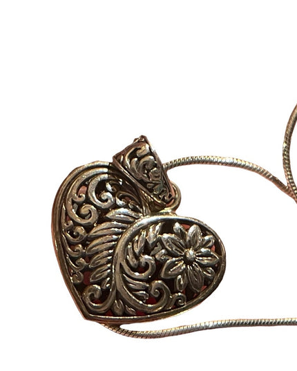 Sterling Silver 925 flower Etched Heart necklace with 925 chain