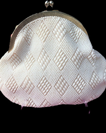VinTage white micro bead bag vg