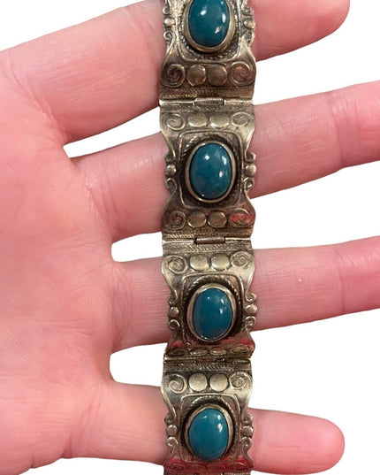 Vintage 1970s Ornate Mexixo Alpaca green Agate Bracelet bangle