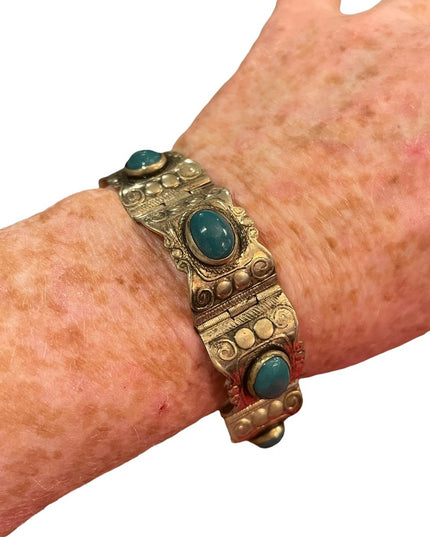 Vintage 1970s Ornate Mexixo Alpaca green Agate Bracelet bangle